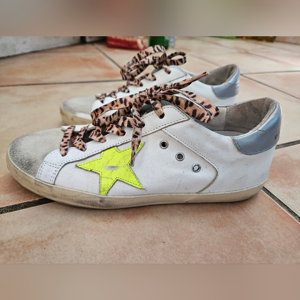 Golden Goose GGDB Superstar 37 7 white neon yellow star silver back sneakers - Picture 2 of 10